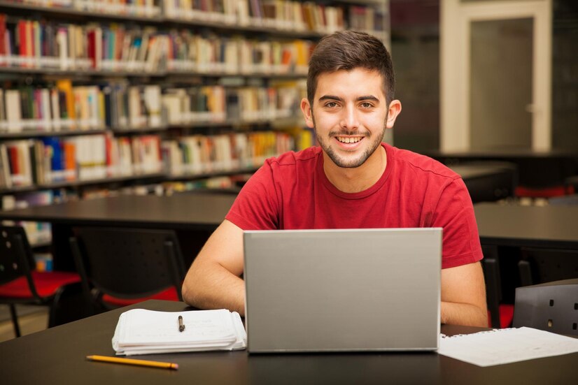 AÖF web tasarım ve kodlama kaç yıllık? (Açıköğretim Programlarına Genel Bakış)